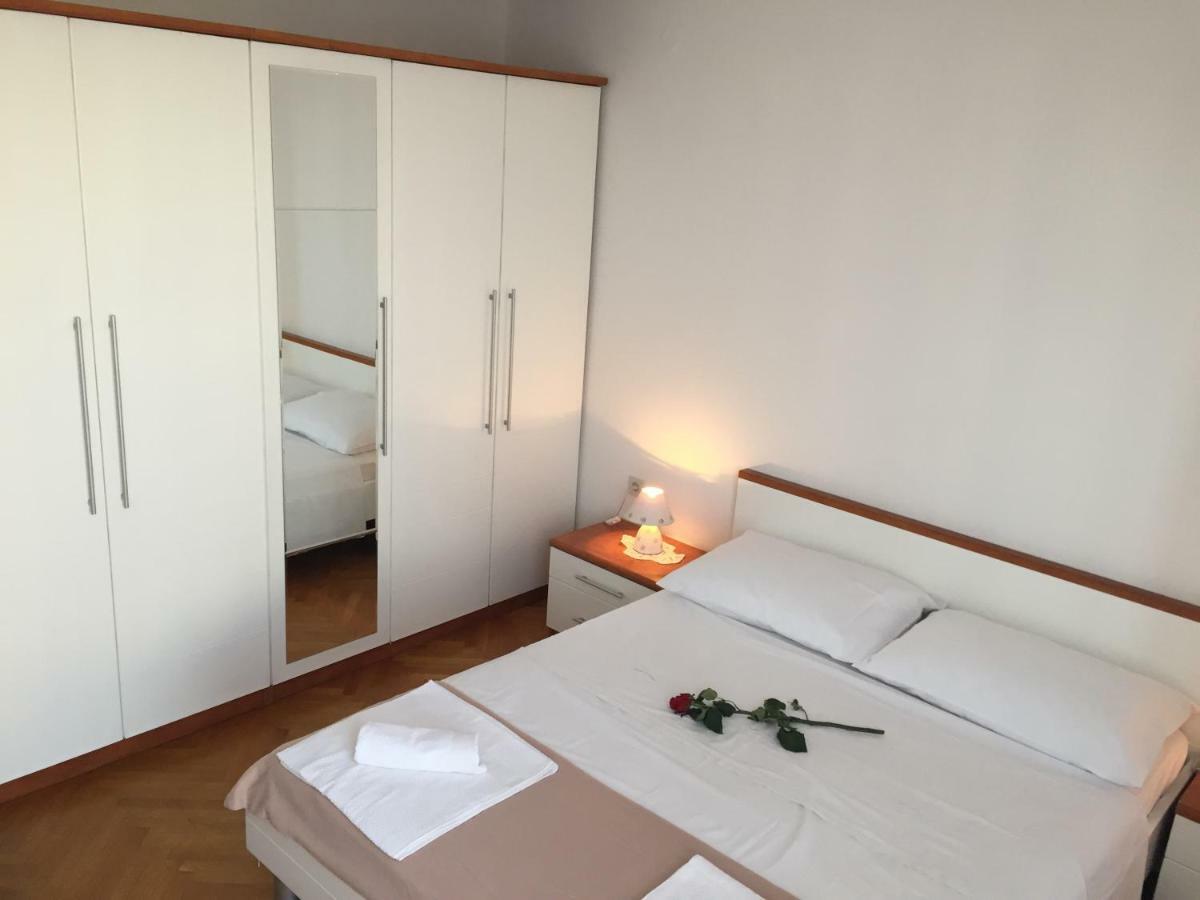 Apartment Trstenik Сплит Екстериор снимка