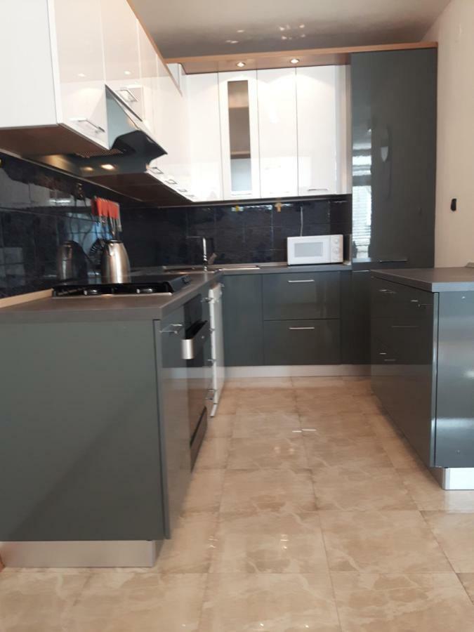 Apartment Trstenik Сплит Екстериор снимка